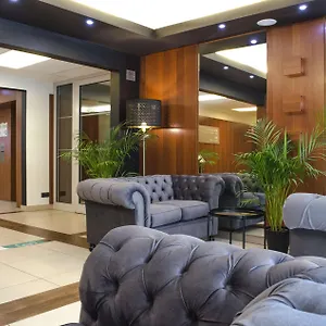 Hotel Western Portos, Varšava